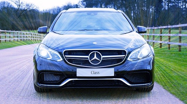 luxusní Mercedes